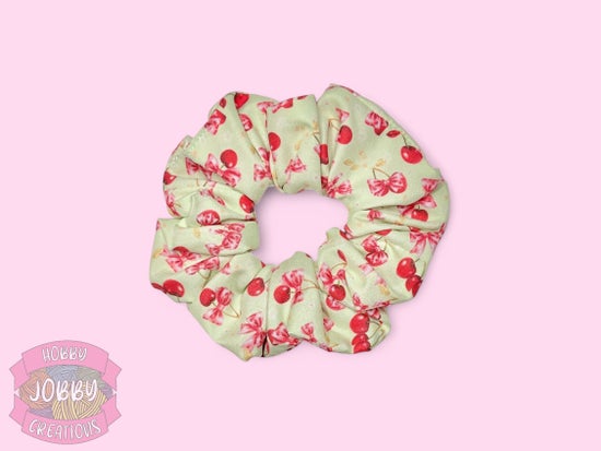 Scrunchie (Cherries and Bows w/ Green)