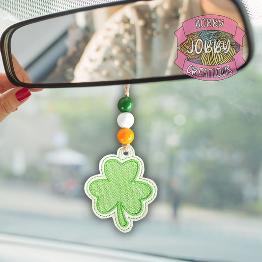 Clover Snap Tab / Eyelet Digital Embroidery Design