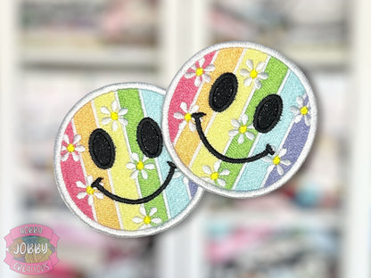 Daisy Face Embroidered Iron-On Patch