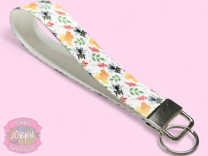 Key Fob Wristlet (Bees)