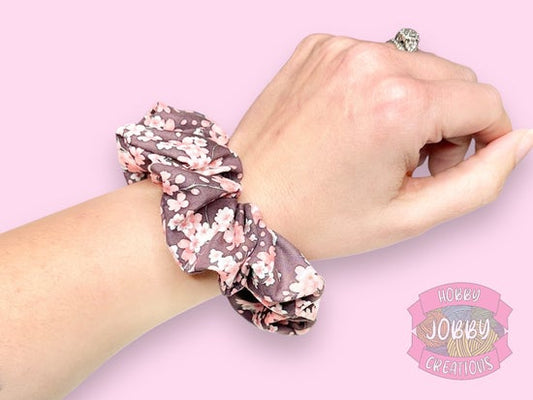 Scrunchie (Purple Sakura)