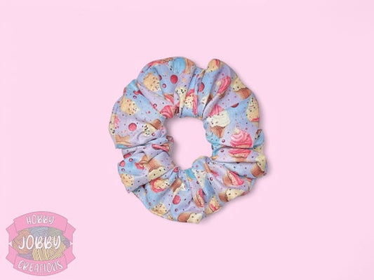 Scrunchie (Cakes and Ice Cream)