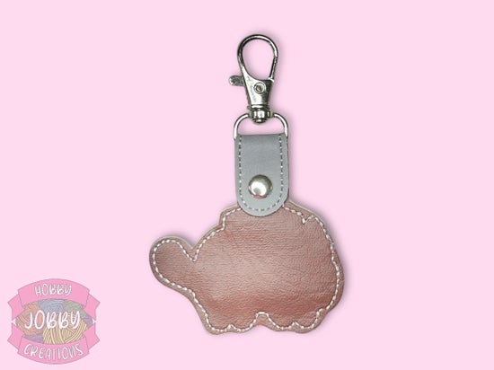 Hazelnut Kitty Embroidered Keychain