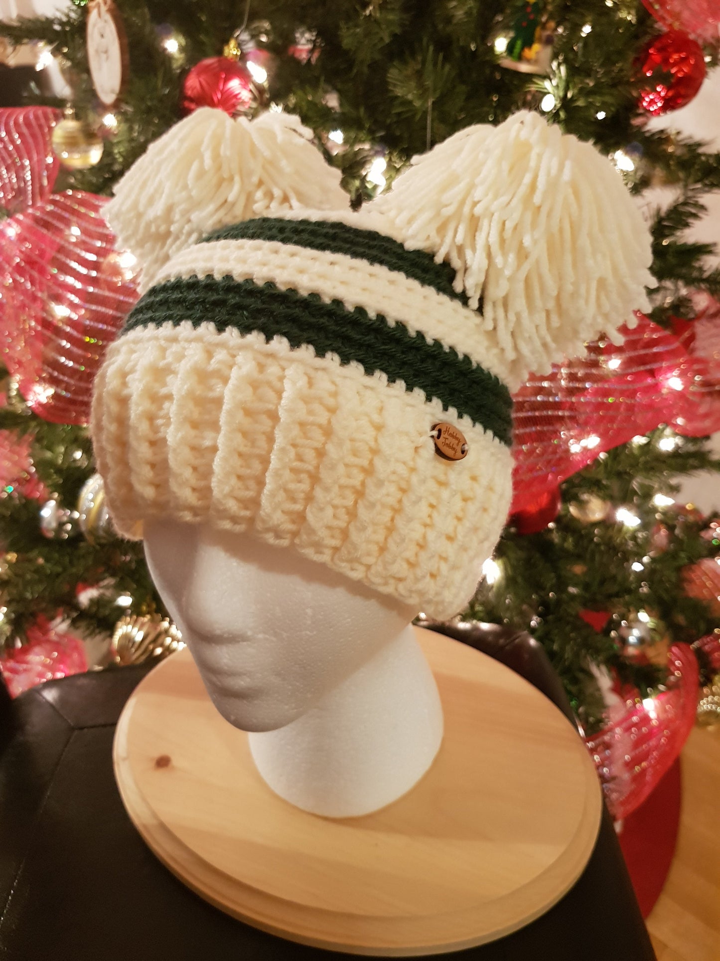 Adult Double-Pom Beanie (American English)