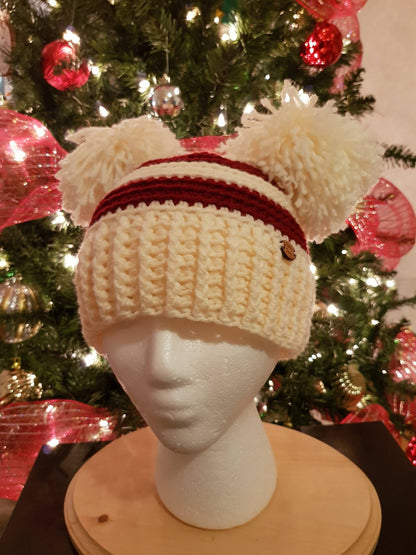 Adult Double-Pom Beanie (American English)